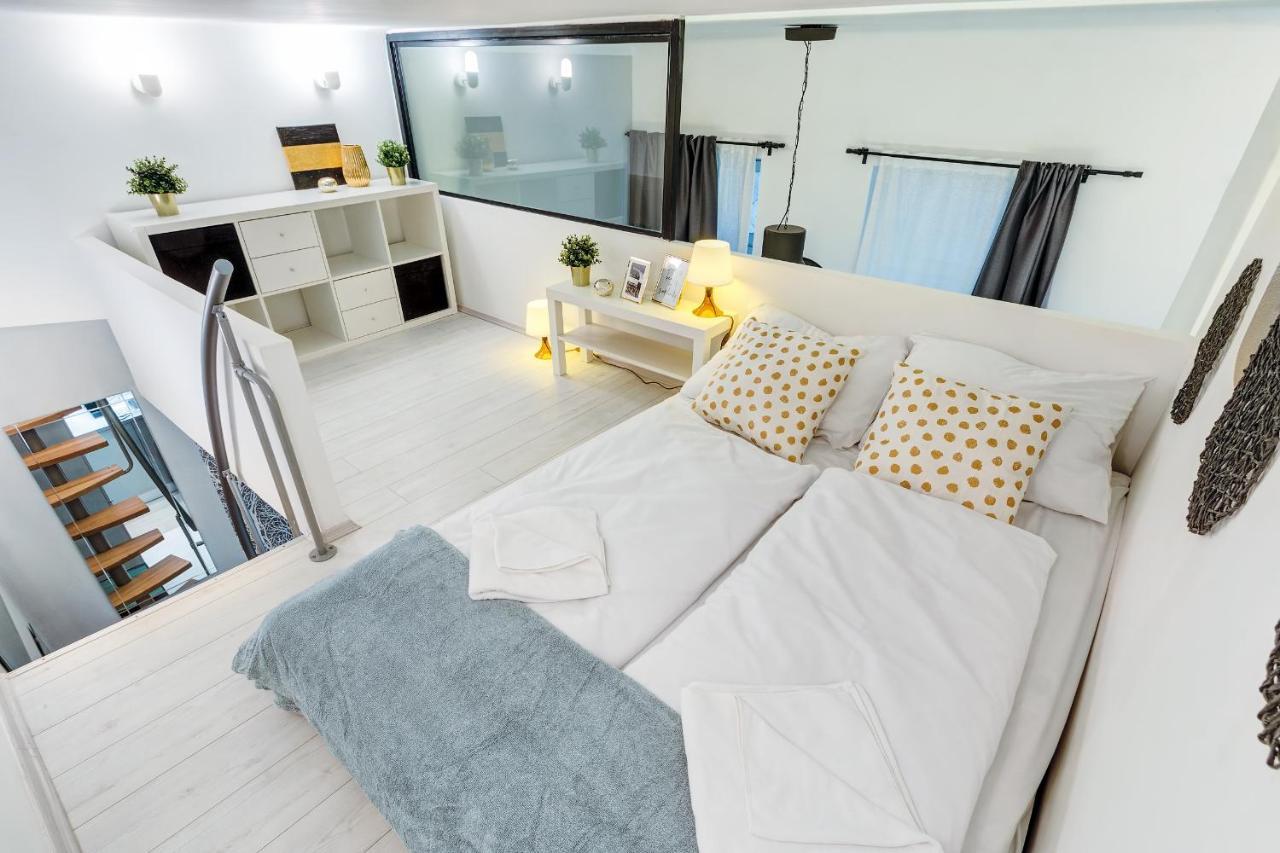 Stylish Suite Westend Budapest Bagian luar foto