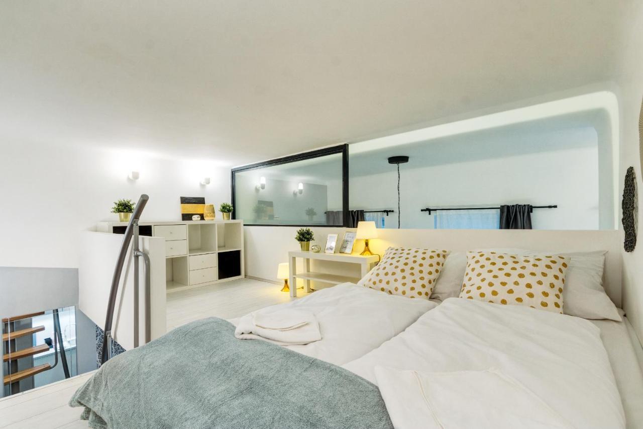 Stylish Suite Westend Budapest Bagian luar foto